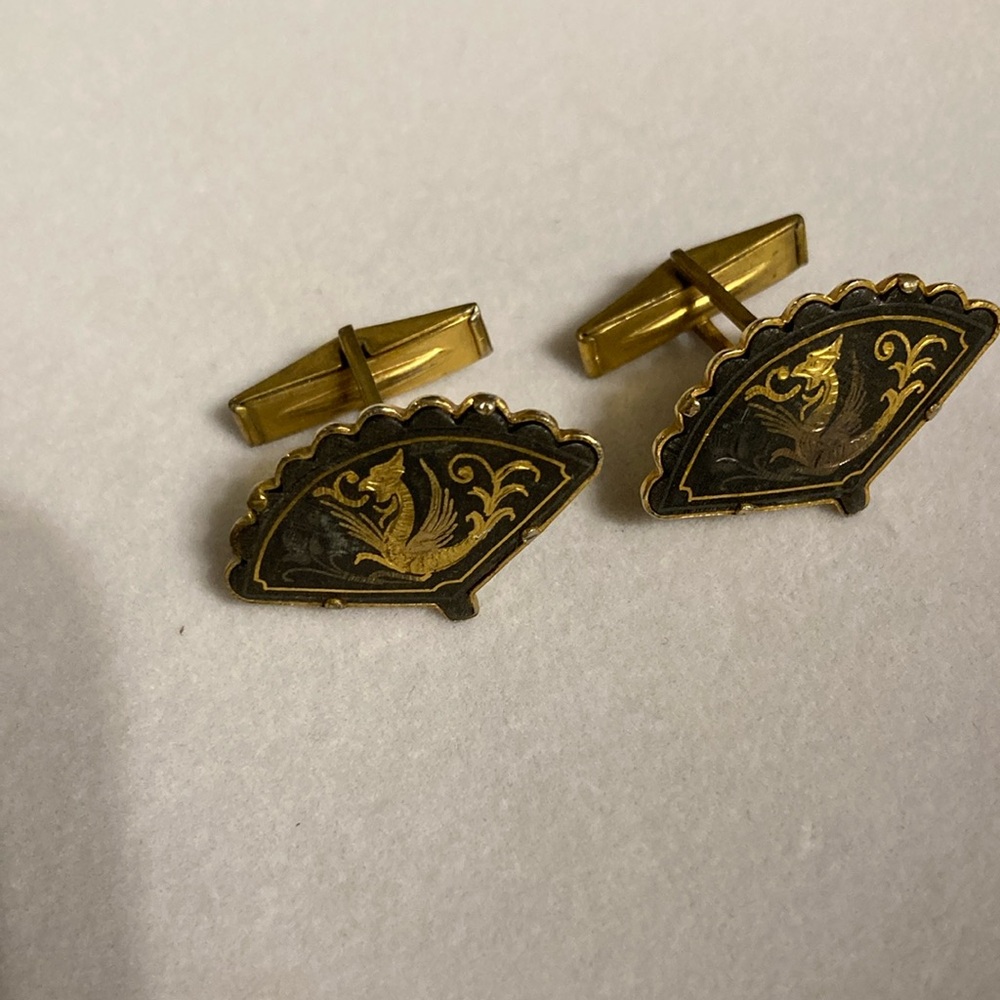 Vintage Japanese Damascene etched cuff links made in Italy